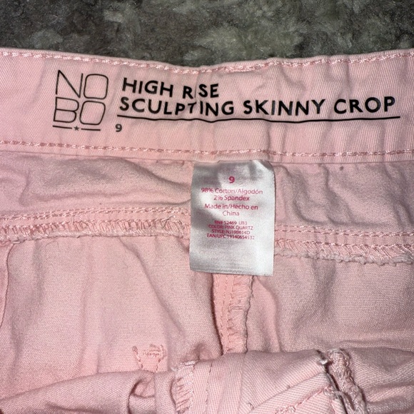 Light Pink Size 9 No Boundaries Jeans - Picture 3 of 4